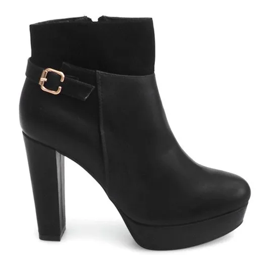 Boots On A Post 6967 Zwart