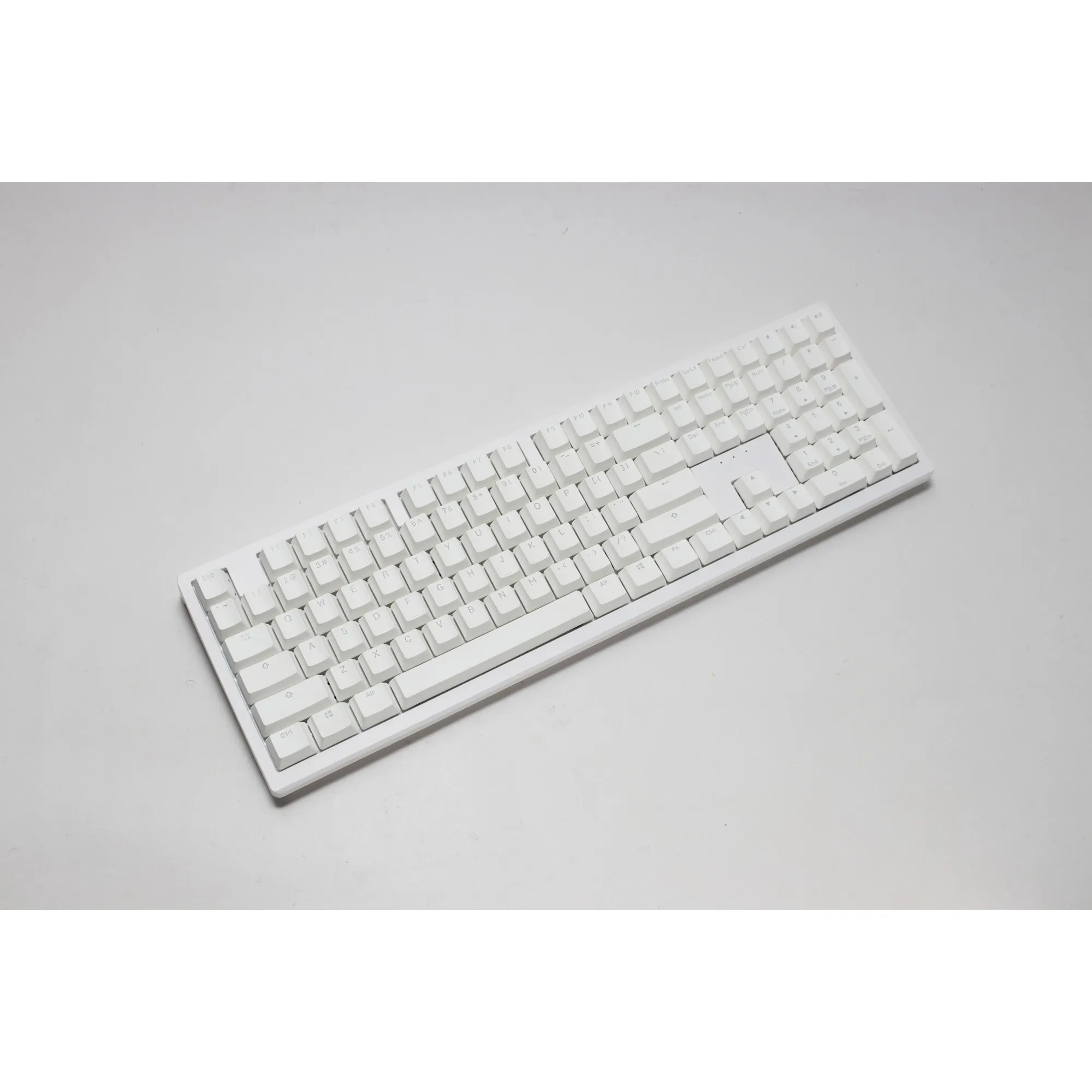 DUCKY ZERO 6108 PURE WHITE, GAMING TOETSENBORD (WIT, US LAYOUT, CHERRY MX2A BLUE, RGB LEDS, DOUBLESHOT PBT, HOT SWAP, 2.4GHZ |